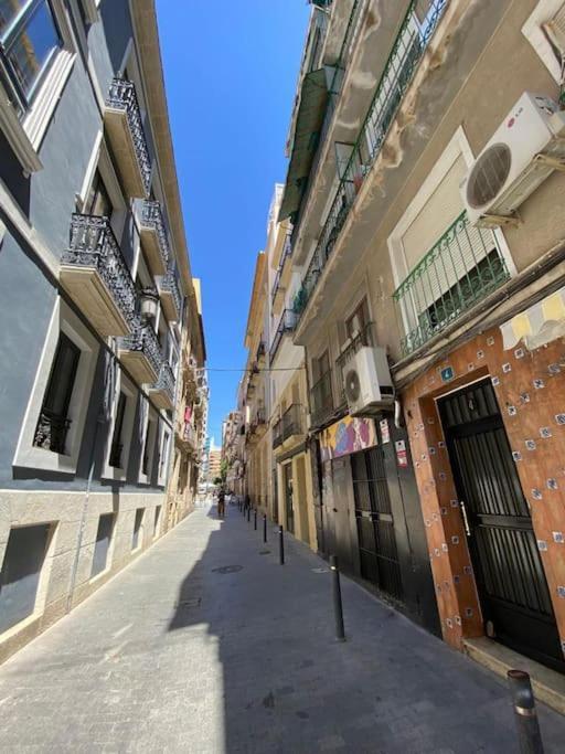 Alc - Santos Medicos Precioso Apartamento Centrico Alicante Exterior photo