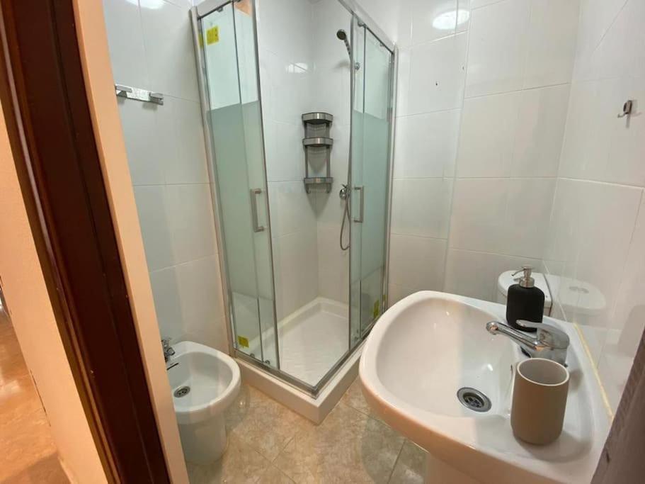 Alc - Santos Medicos Precioso Apartamento Centrico Alicante Exterior photo